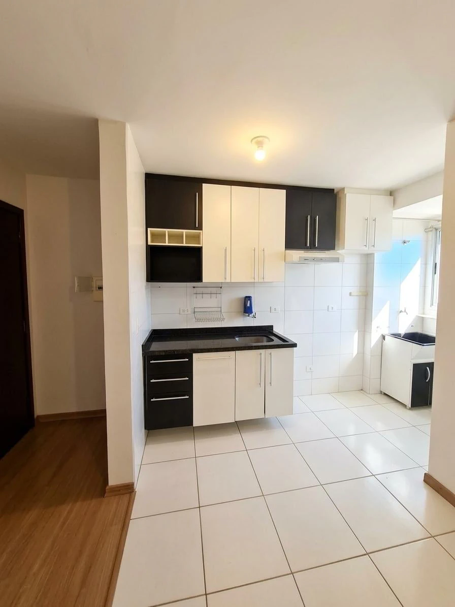 2-bedroom apartment with a washing machine in Curitiba — photo 11