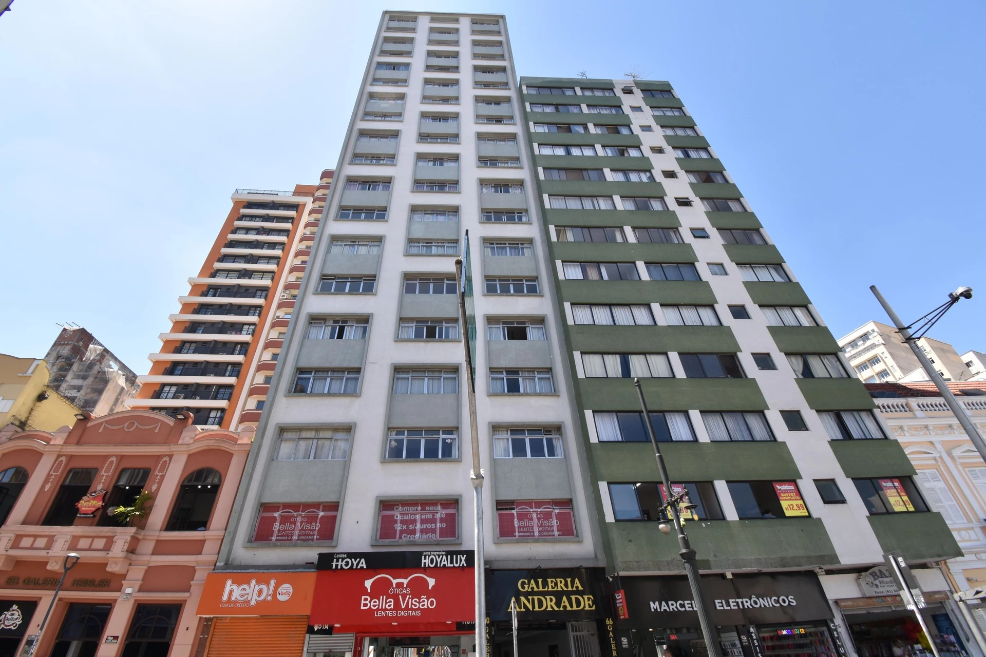 Bañera y 3 dormitorios: departamento de 219 m² — photo 49