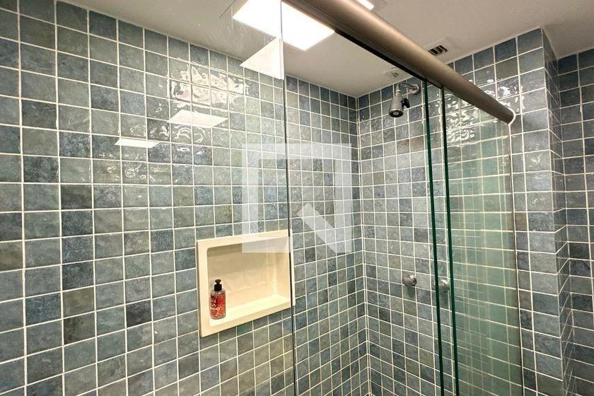 Furnished 90 m² apartment with 2 bedrooms and a pool — photo 33