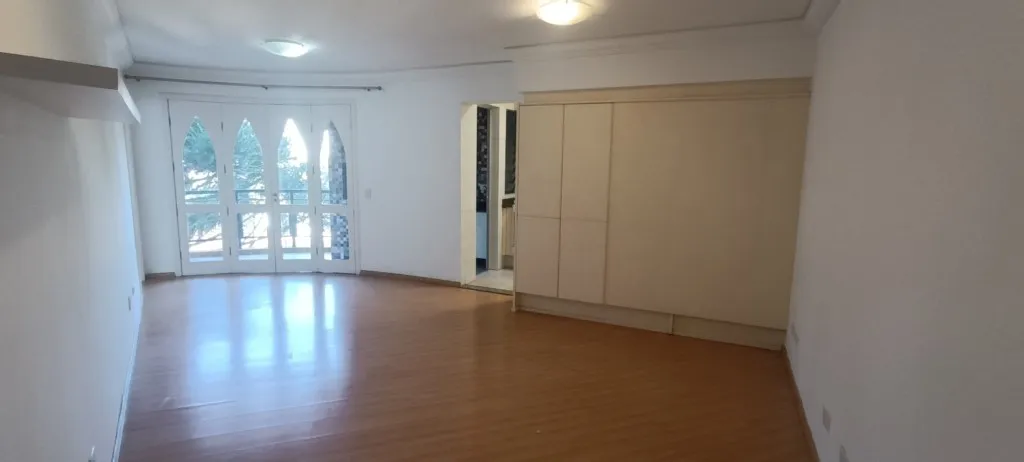 Apartamento de 118 m² com 2 quartos e cozinha separada — photo 3