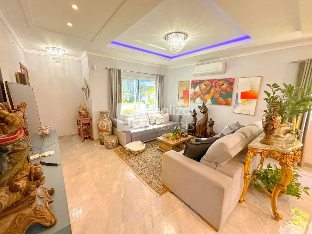 Casa en comunidad cerrada con 3 suites y 270 m² — photo 4