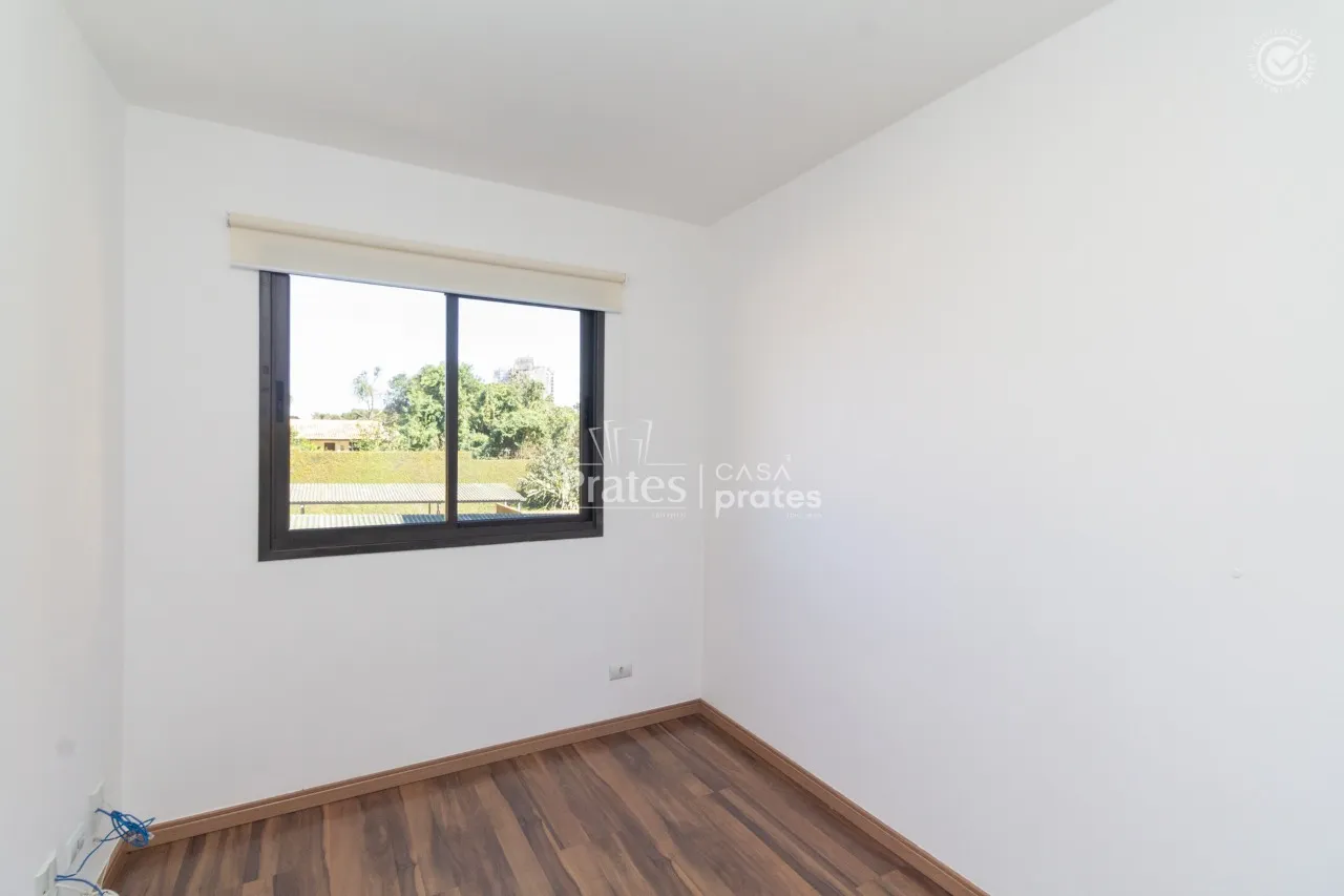 Unfurnished apartment with 3 bedrooms and open kitchen — photo 13