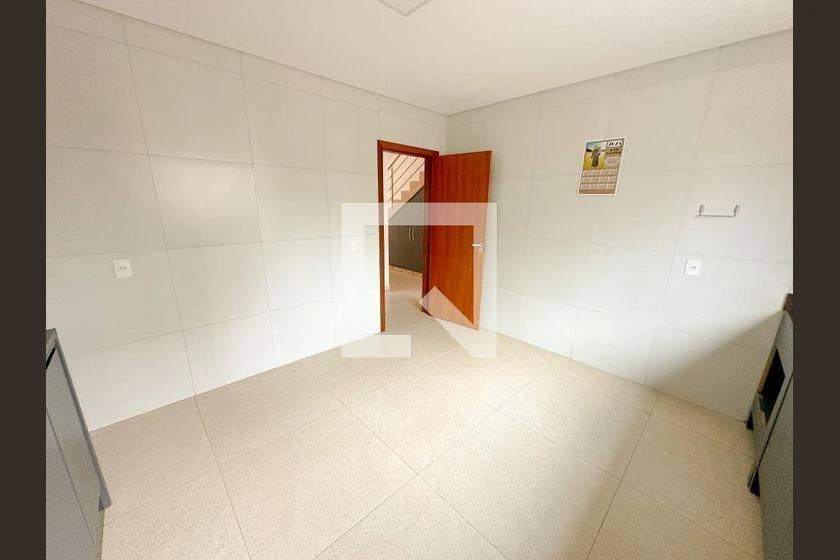 4-bedroom house, 3 with their own bathrooms, 194 m² — photo 6