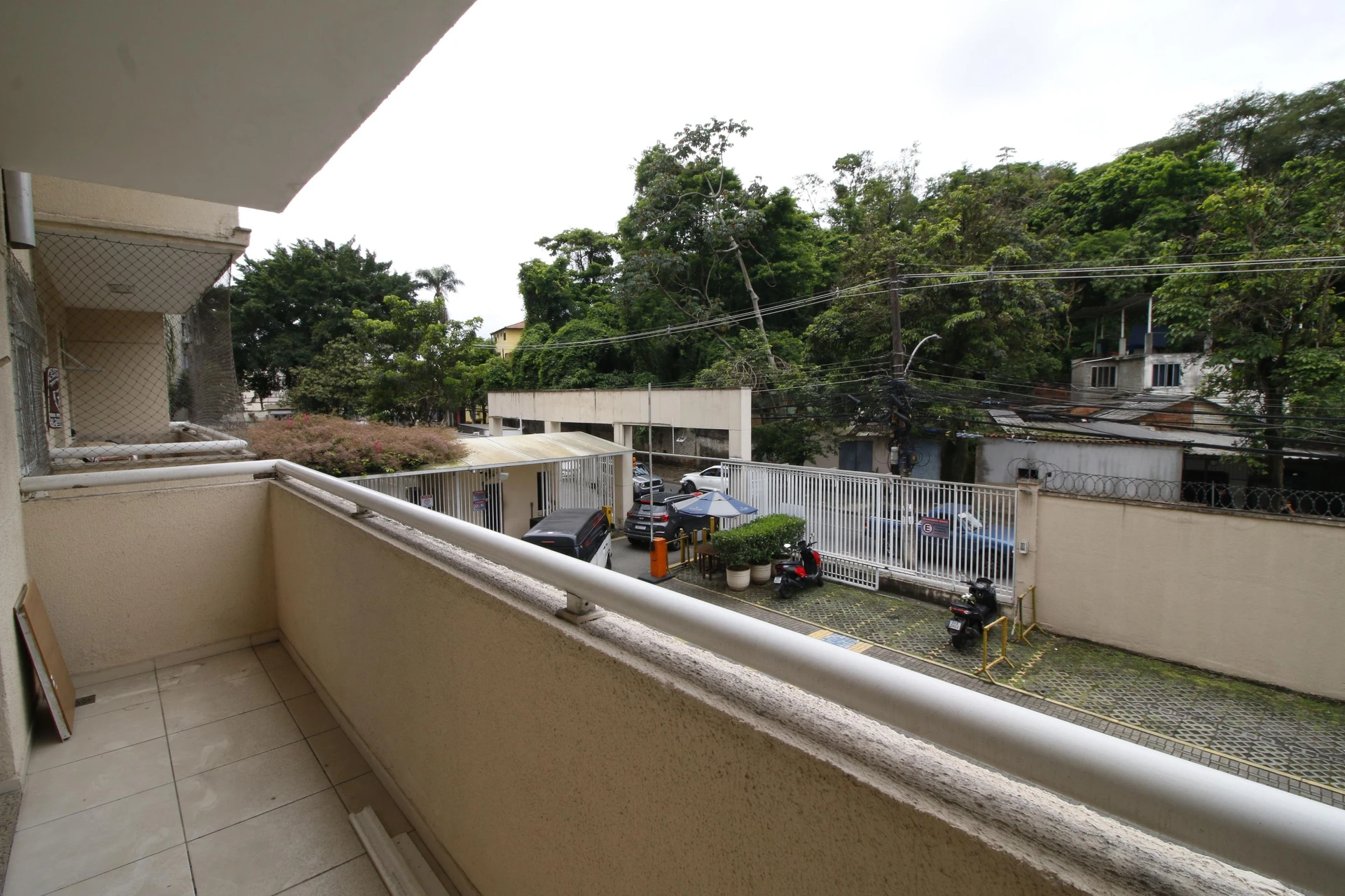 Washing machine in a 3-bedroom apartment, 79 m² — photo 30