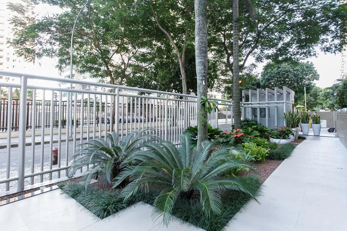 2-bedroom apartment with a water view in Rio de Janeiro — photo 25
