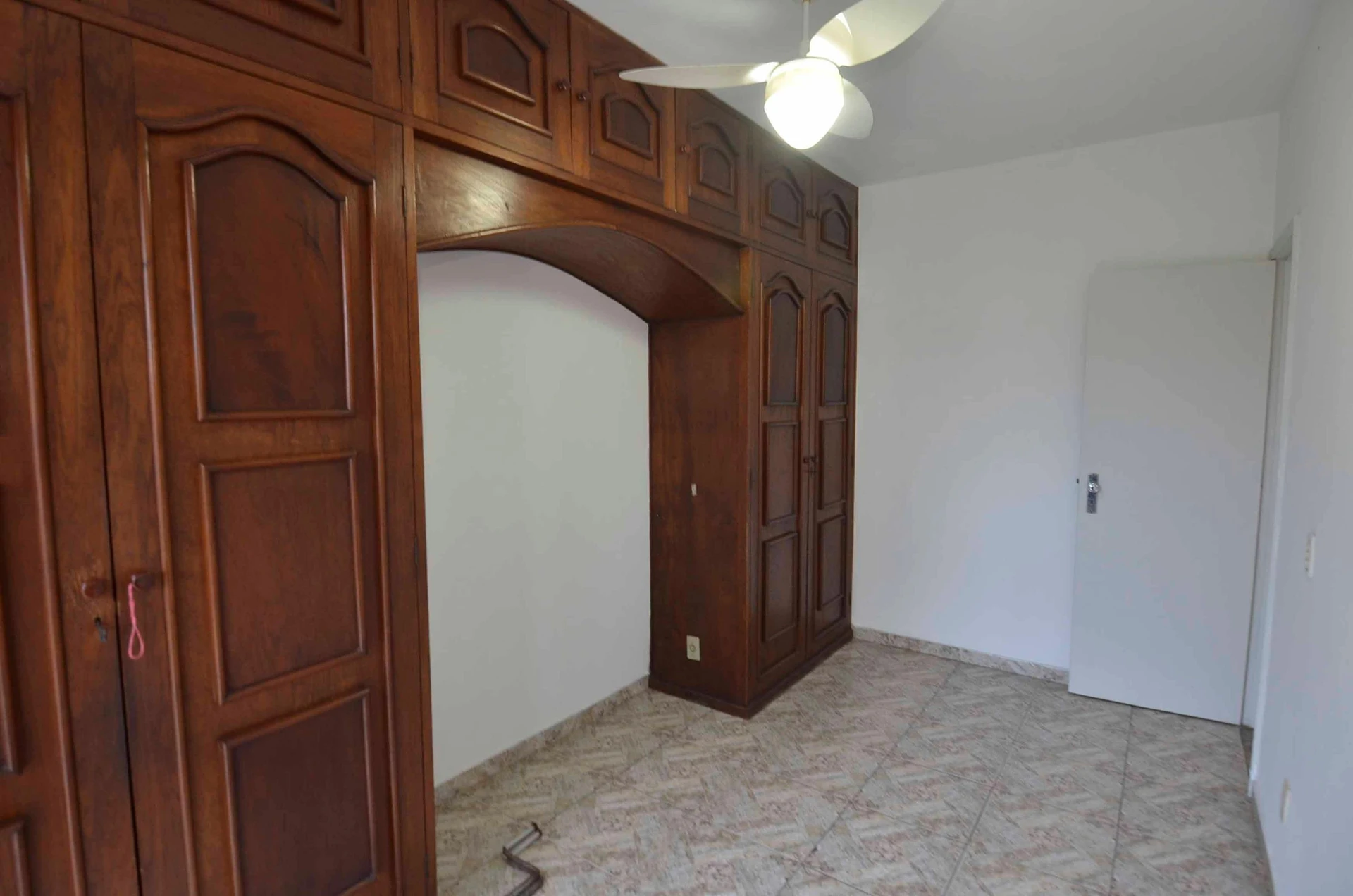3-bedroom apartment with a mountain view in Rio de Janeiro — photo 16