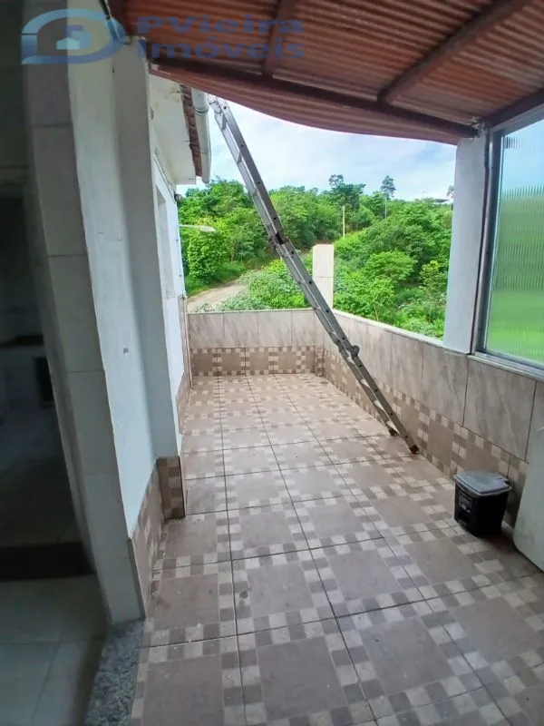 2-bedroom apartment with a mountain view — photo 27