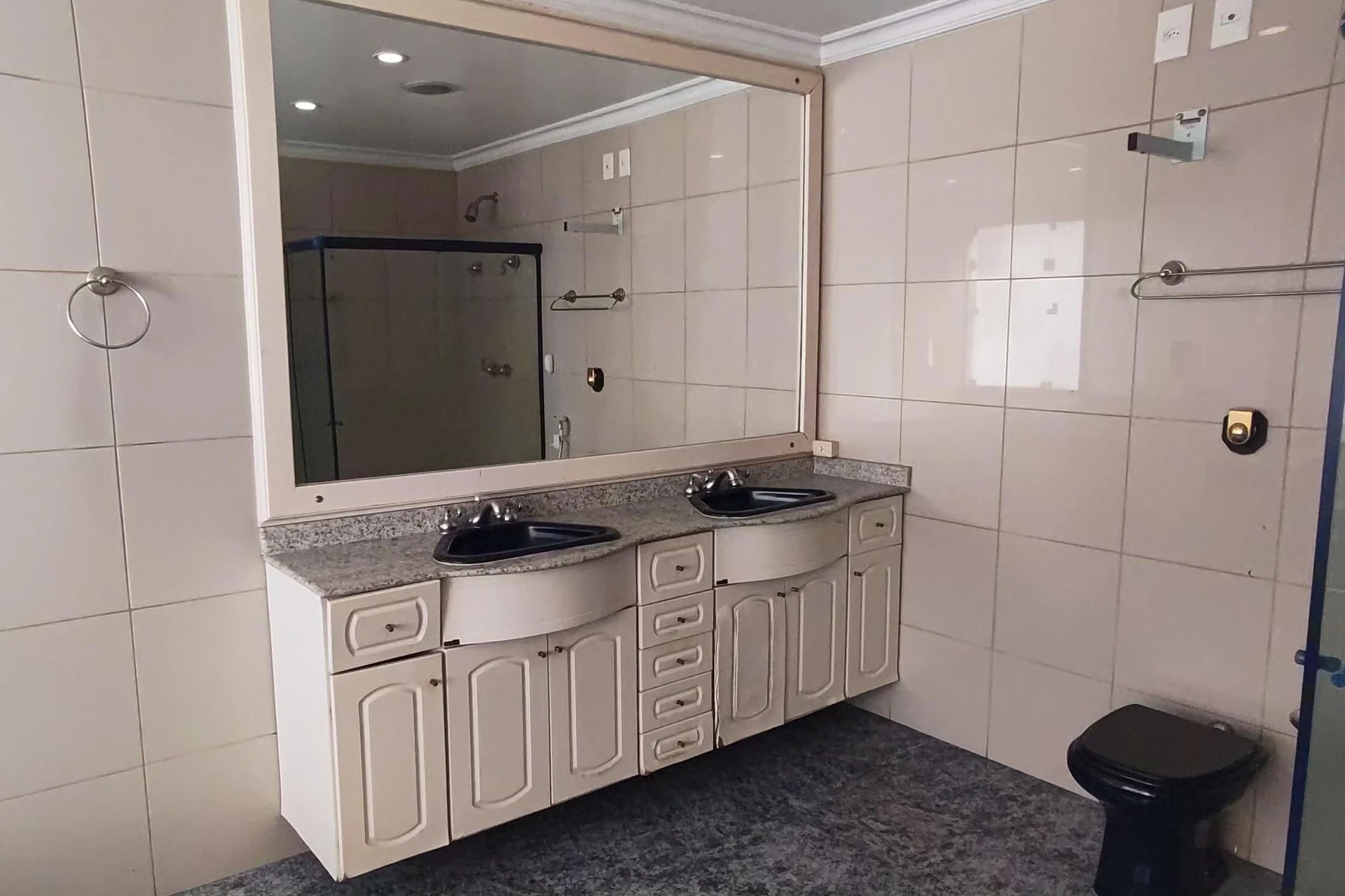 Casa mobiliada em condomínio com 6 suítes e 8 banheiros — photo 99
