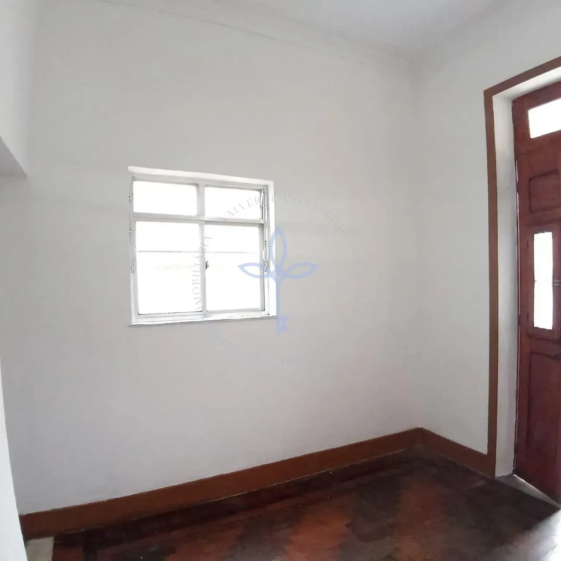 Casa com varanda e 1 vaga de estacionamento para alugar — photo 21