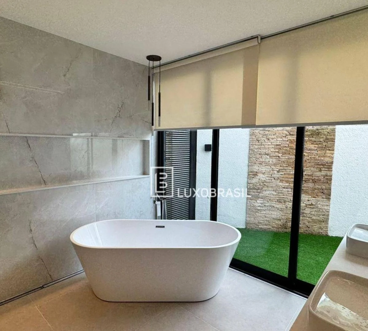 Casa mobiliada com 5 suítes e 300 m² com 2 vagas — photo 10