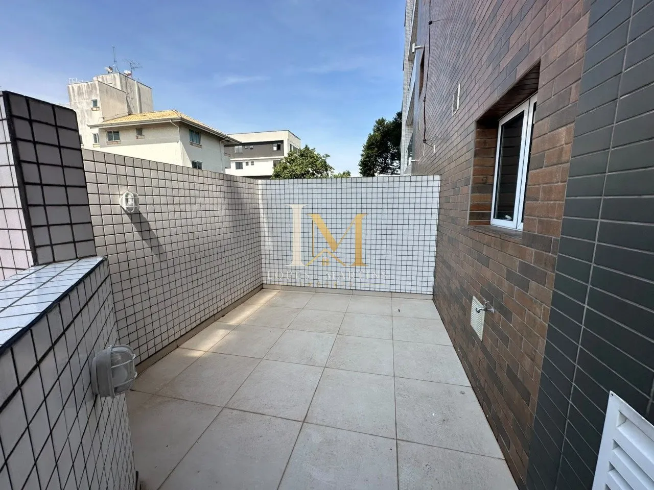 63 m² apartment with a washing machine and a home office — photo 48