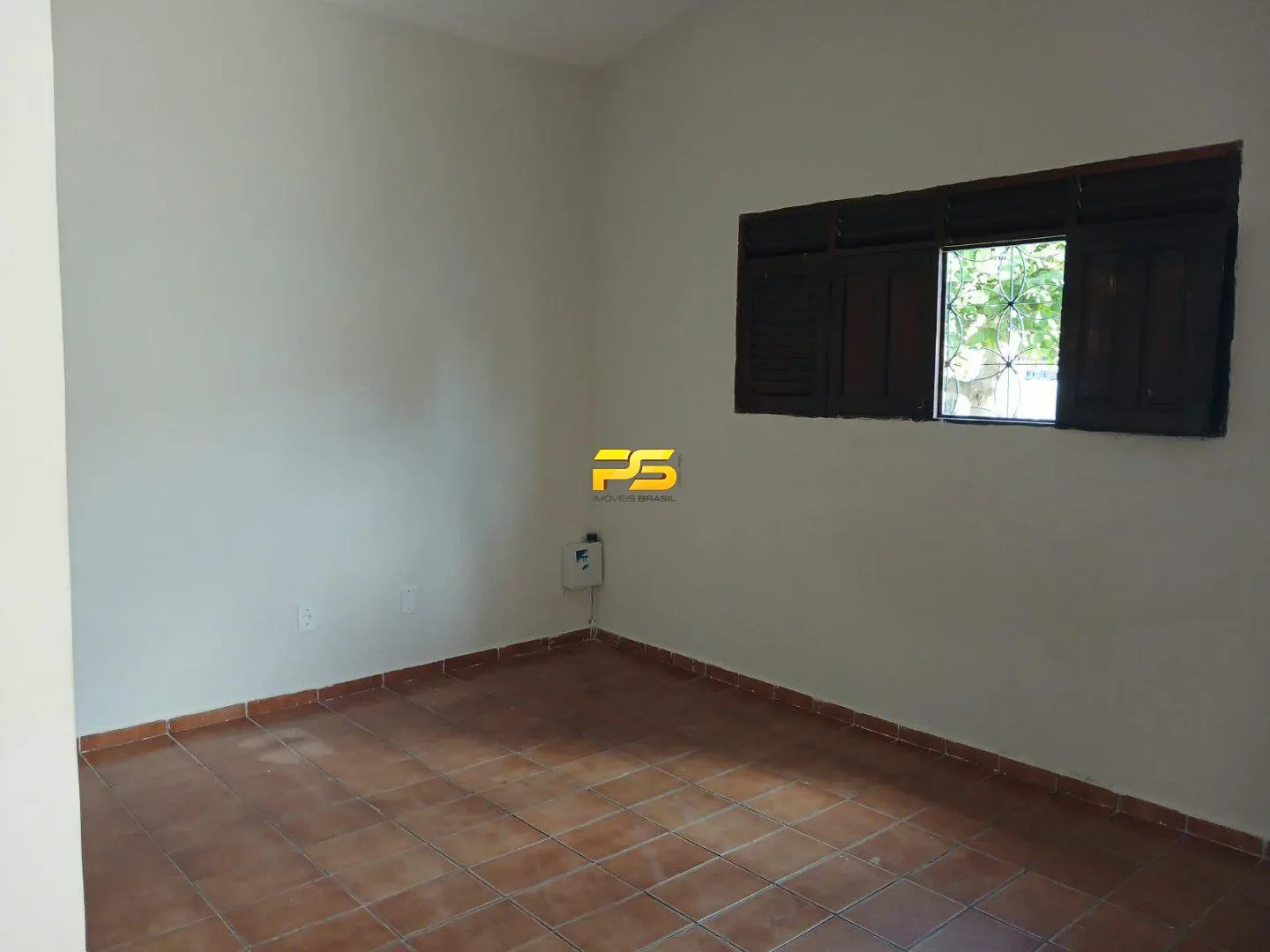 4-bedroom house, 1 with its own bathroom, 175 m² — photo 2