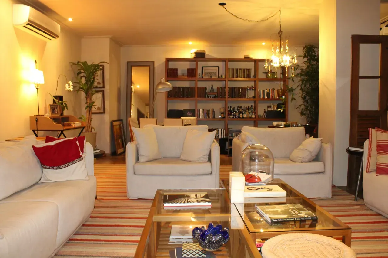 Furnished apartment with 5 bedrooms and a open-plan kitchen