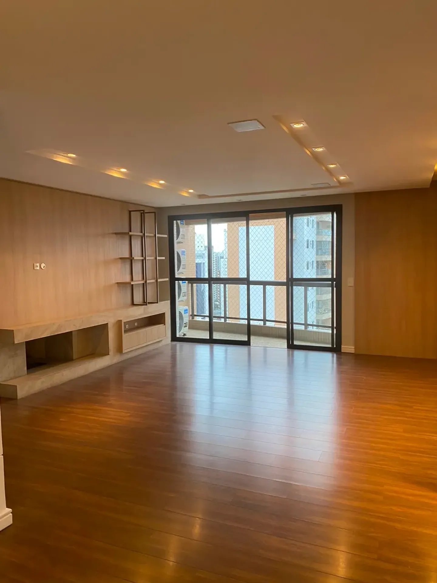 Apartamento para aluguel com 165 m², 3 quartos e 4 banheiros — photo 9
