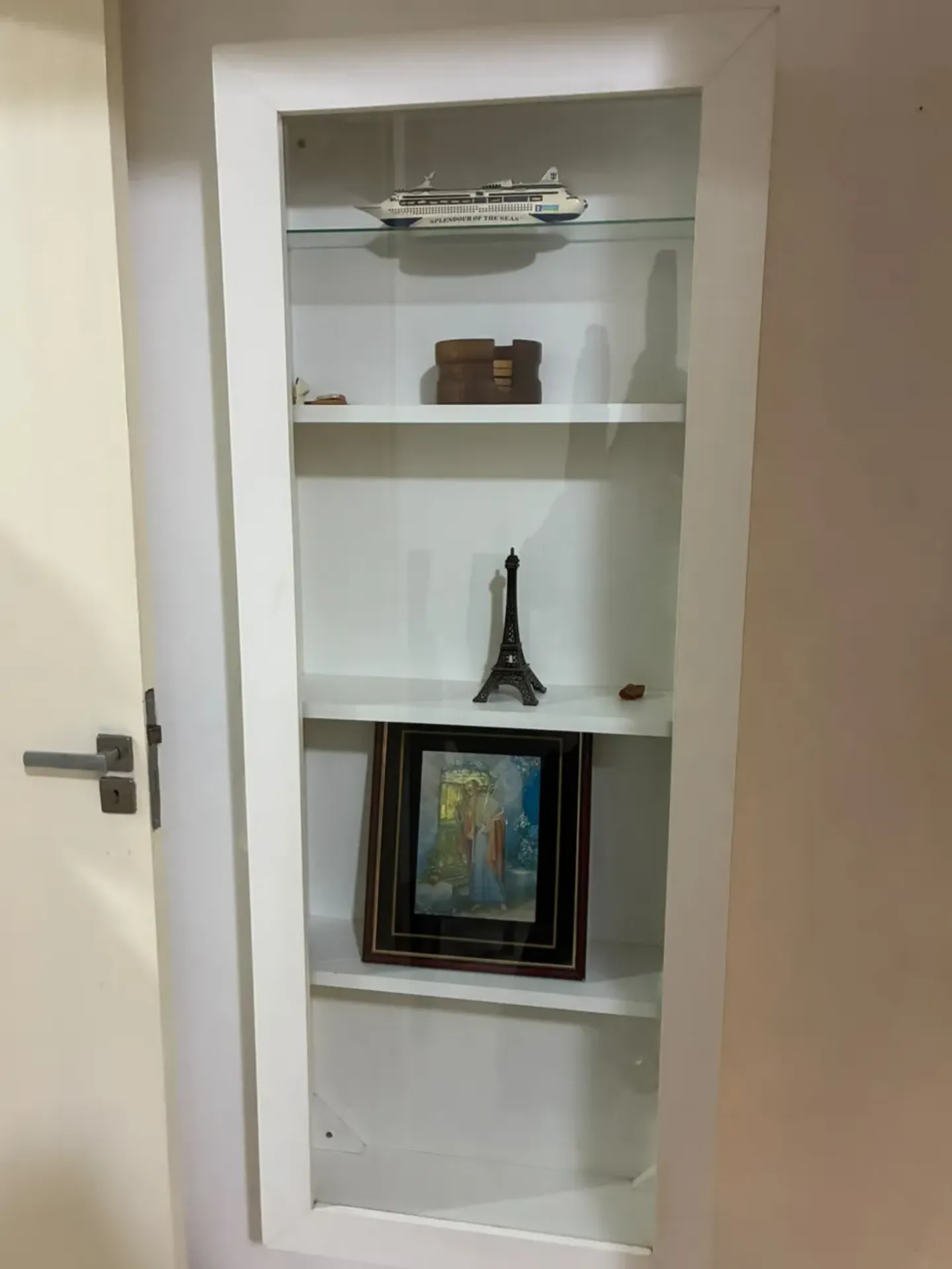 Furnished apartment with 2 bedrooms and a closed kitchen — photo 21