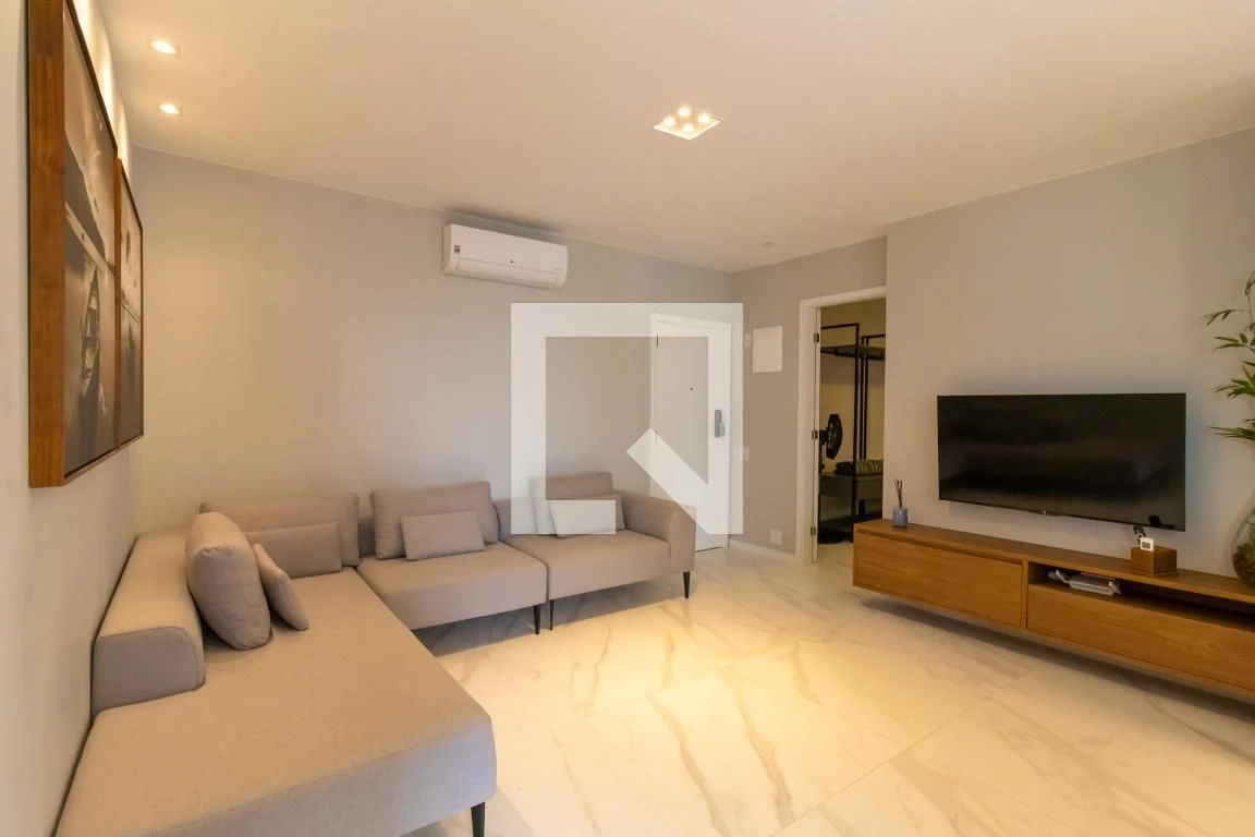 Apartamento mobiliado com 2 quartos e piscina no condomínio — photo 17