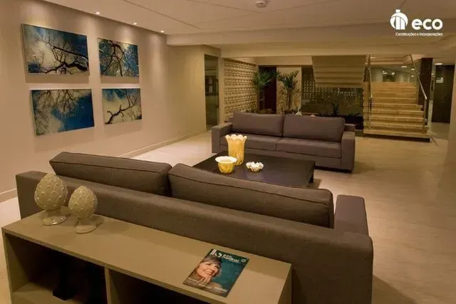 Apartamento de 126 m² com 3 quartos e 4 banheiros