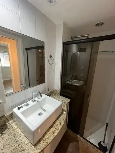 Apartment on the 9th floor with a grill on the balcony — photo 15