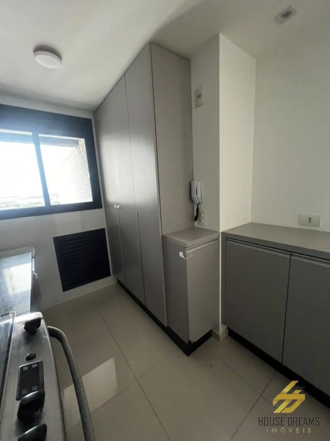2-bedroom apartment, both with their own bathrooms, 139 m² — photo 11