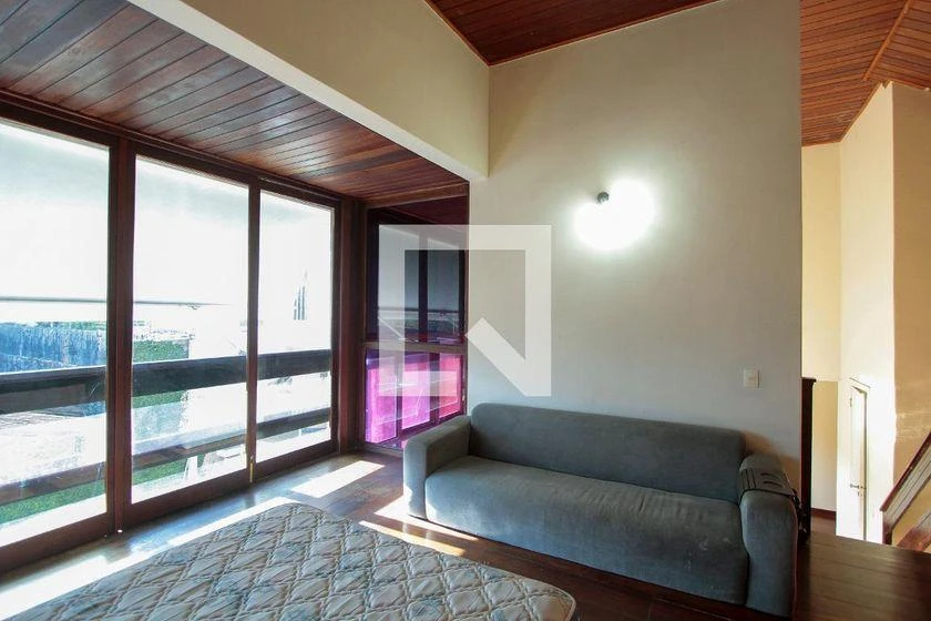 Меблированный дом с 4 спальнями и 3 сьютами, 450 м² — photo 31