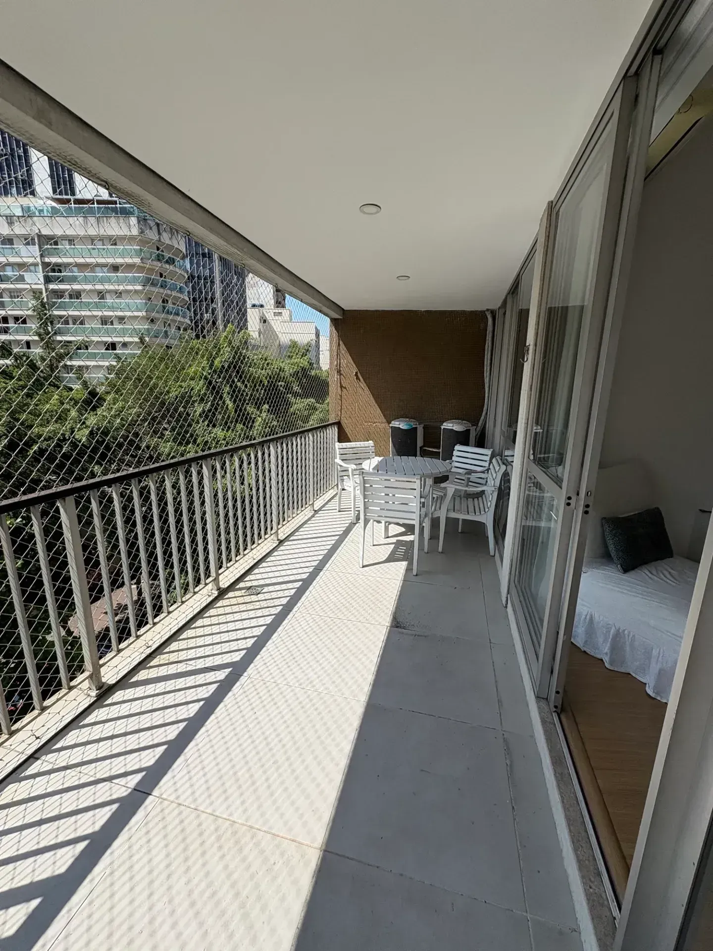 Apartamento de 1 quarto com vaga e ar-condicionado — photo 23