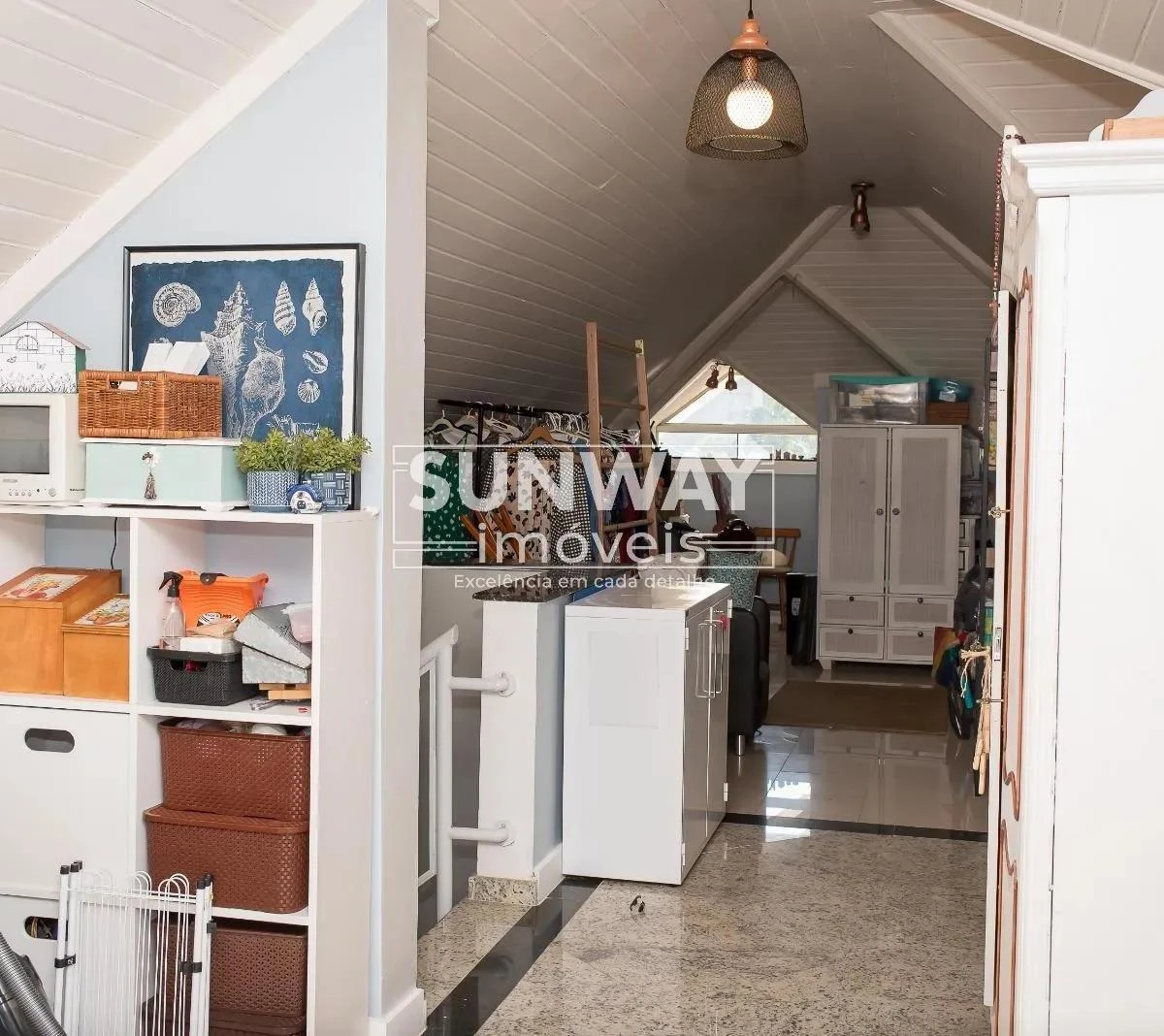 5-bedroom house with a walk-in closet in Rio de Janeiro — photo 21