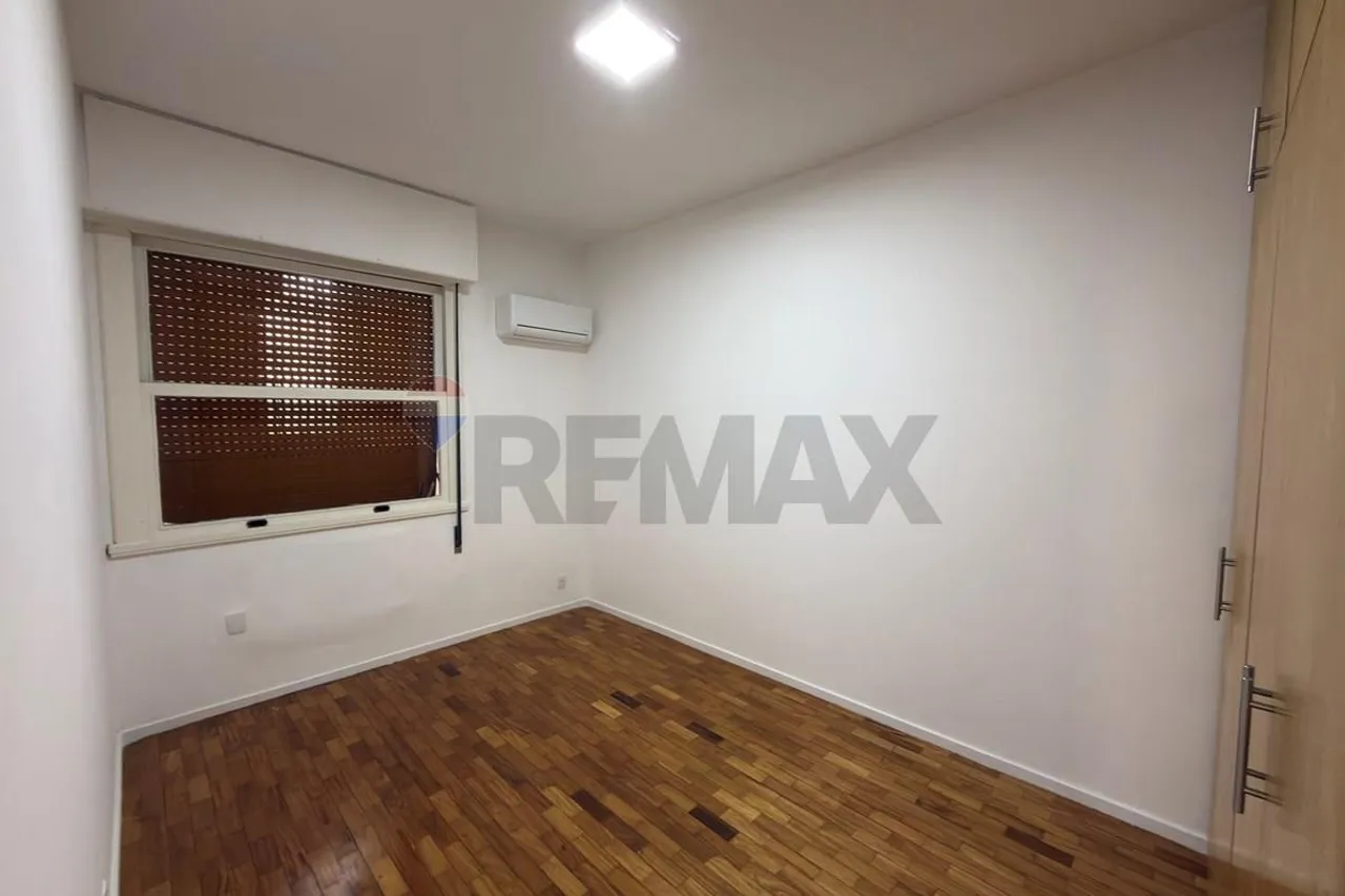 3-bedroom apartment with 2 bathrooms and 121 m² — photo 20