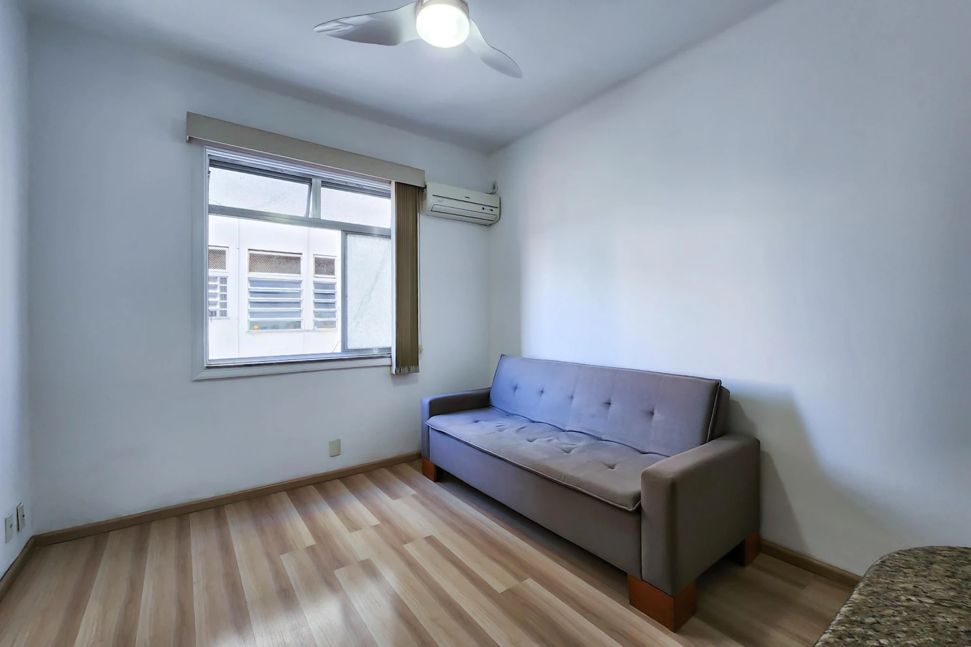 Furnished apartment, 43 m², with a washing machine — photo 19