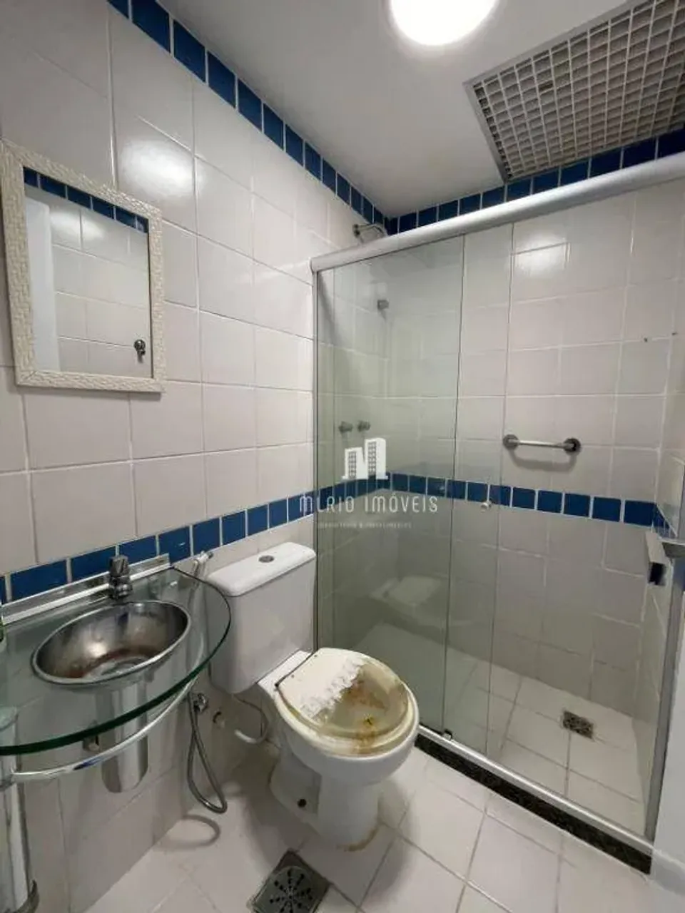 3-bedroom apartment with tile floors and balcony — photo 14