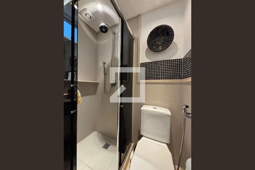 Furnished 85 m² apartment with 1 bedroom and 2 bathrooms — photo 33