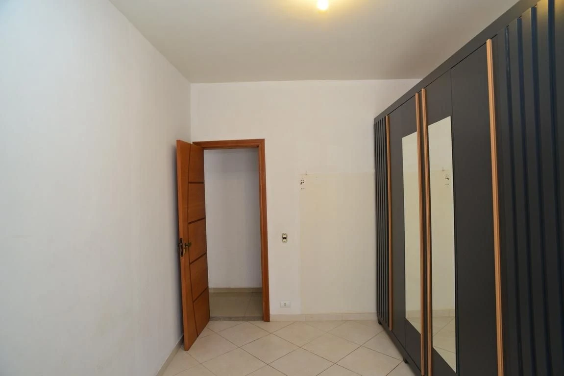 Rental apartment with 3 bedrooms and a balcony — photo 6