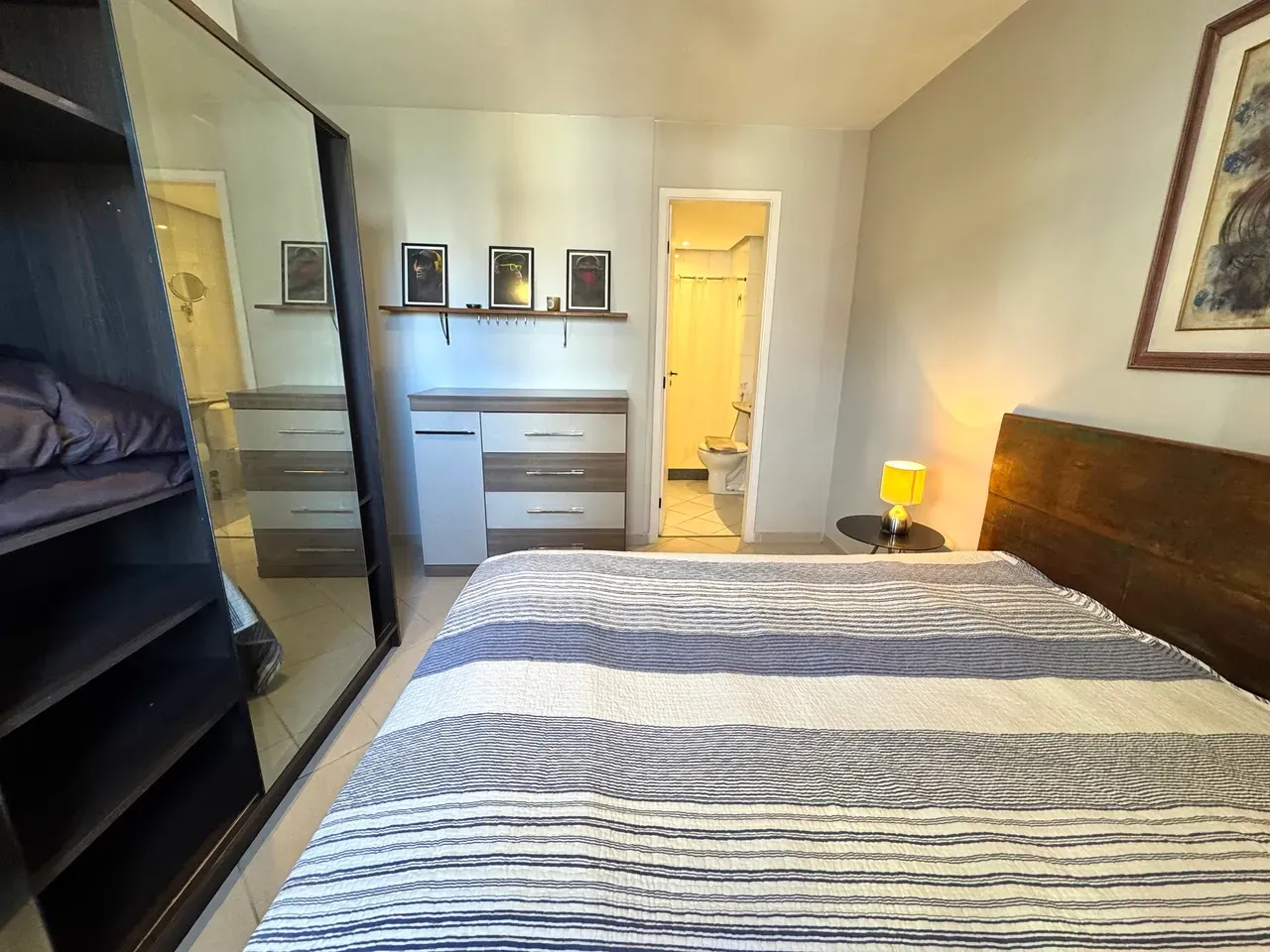 Furnished apartment with a balcony and 2 bedrooms — photo 11