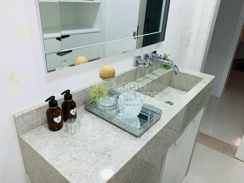 Мебльована квартира з відкритою кухнею 299 м² — photo 30