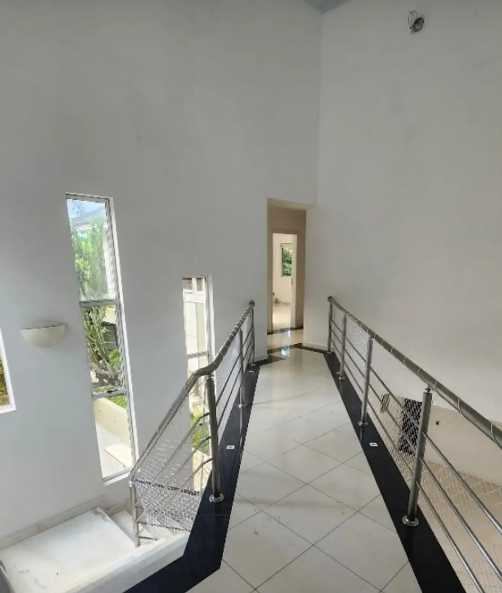 Casa com janelas do piso ao teto, Barra da Tijuca — photo 26