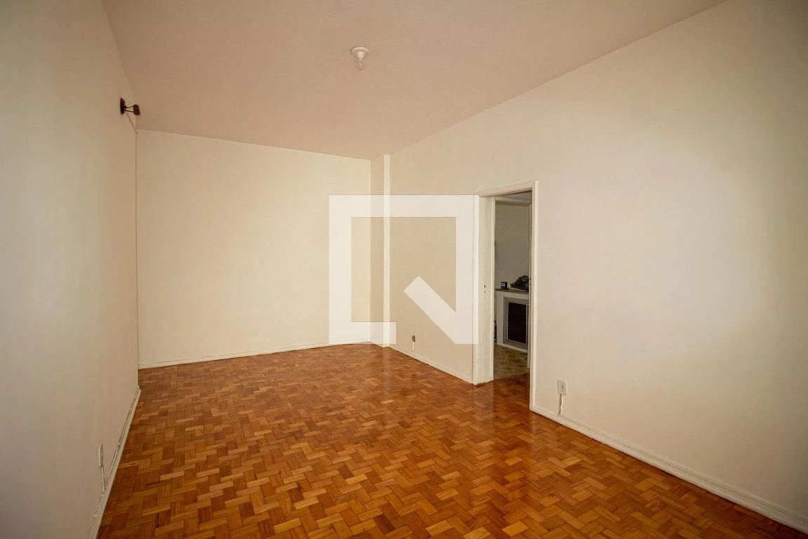 Unfurnished 2-bedroom apartment with air conditioning — photo 18