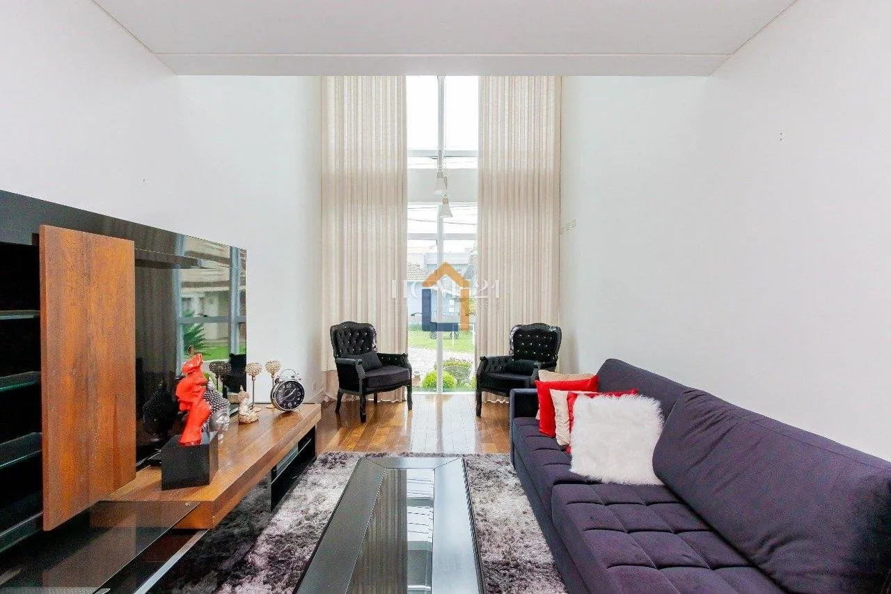 Furnished 470 m² house with 4 bedrooms and private garden — photo 38