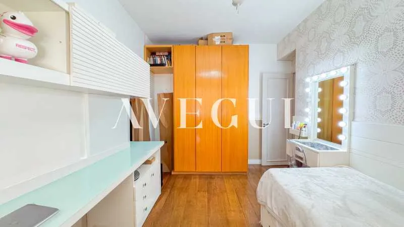 Apartamento mobiliado com 4 quartos e 5 banheiros — photo 15
