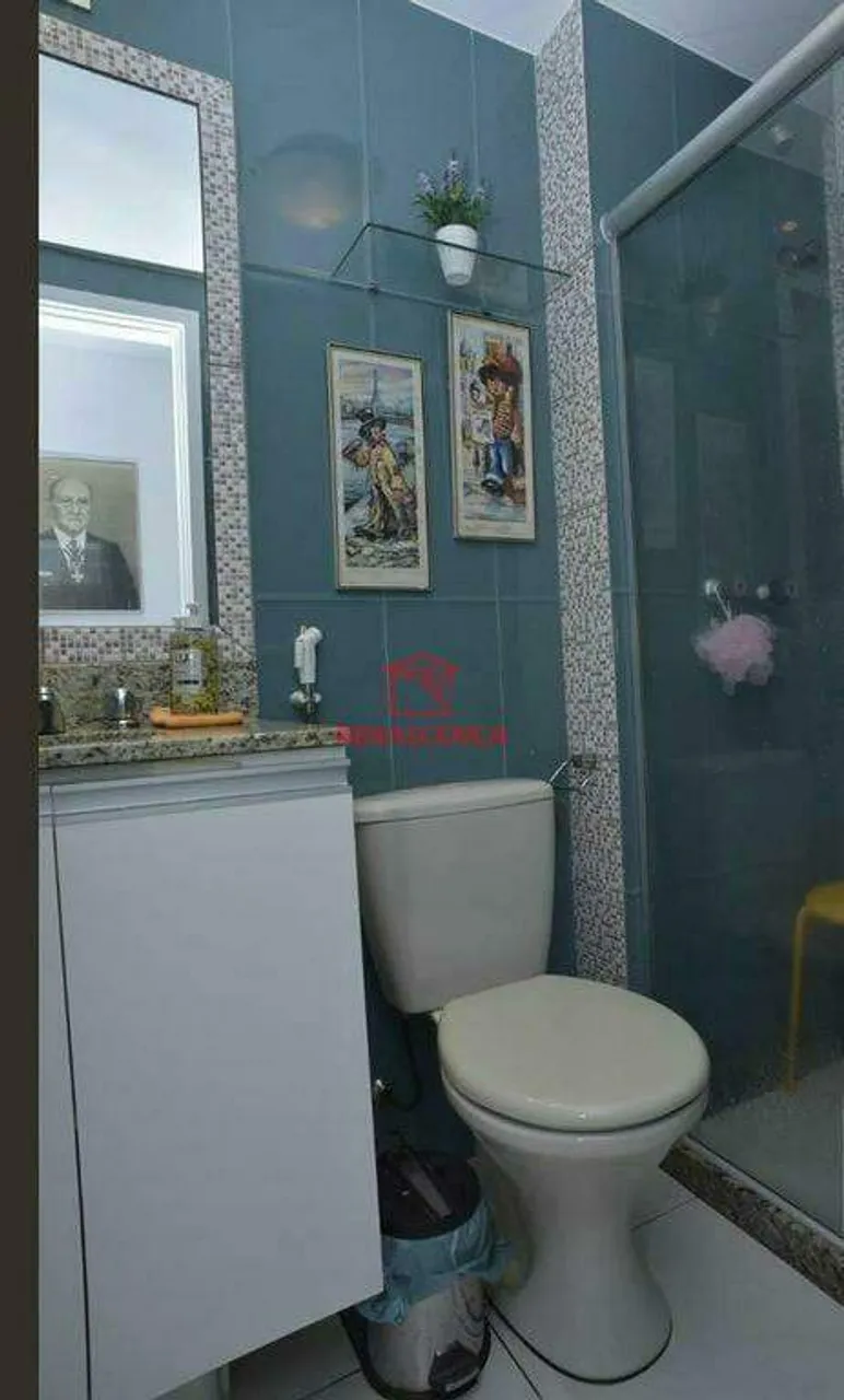 Cobertura com 3 quartos e cozinha fechada com fogão a gás — photo 10