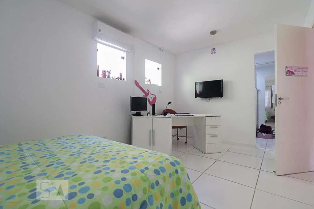 Casa em condomínio com 8 quartos e jardim privativo — photo 14