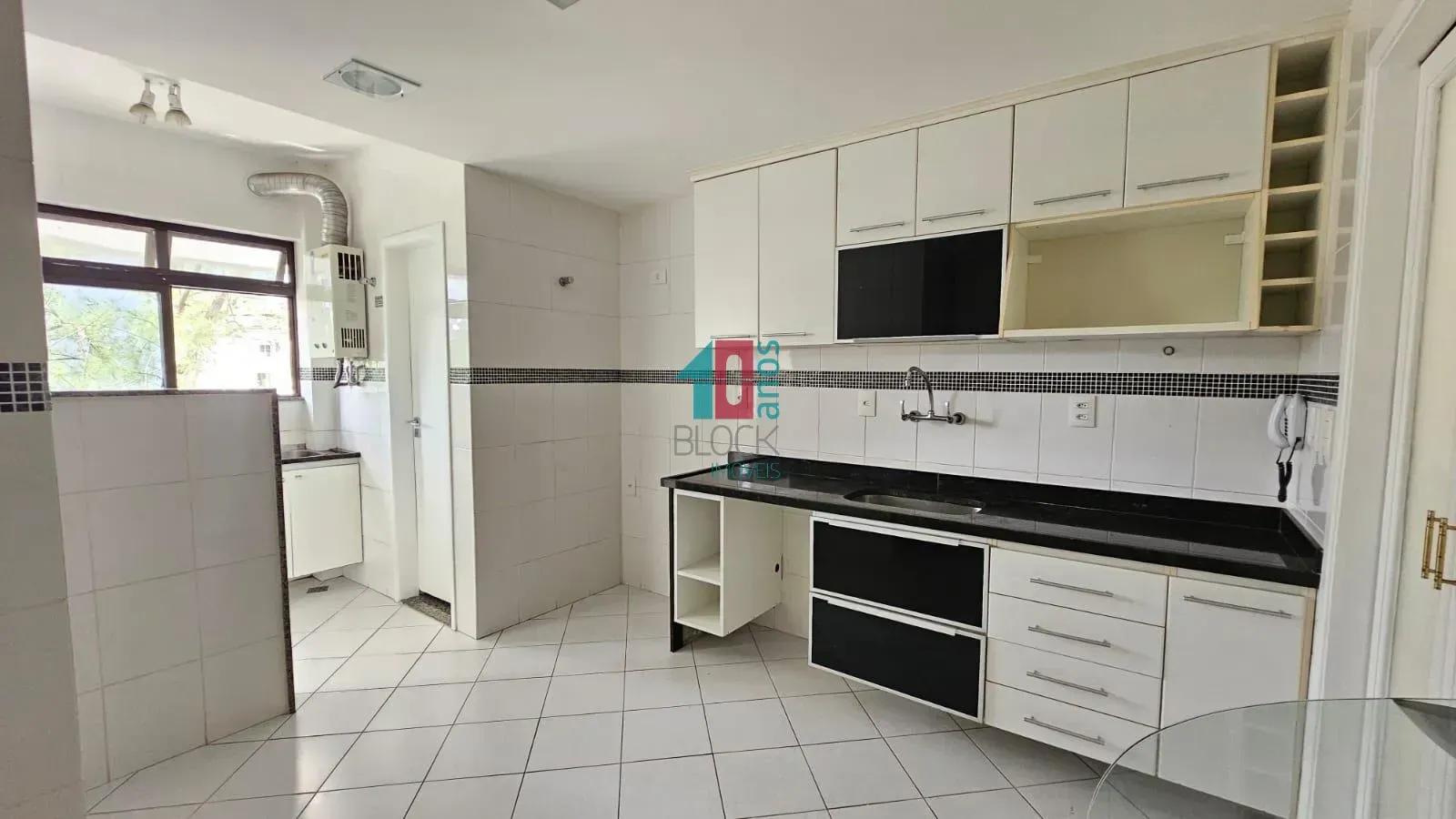 2-bedroom apartment with a home office in Rio de Janeiro — photo 14
