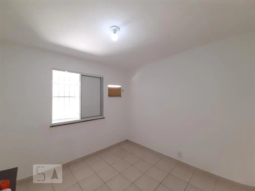 Rental apartment with 2 bedrooms and a balcony — photo 8