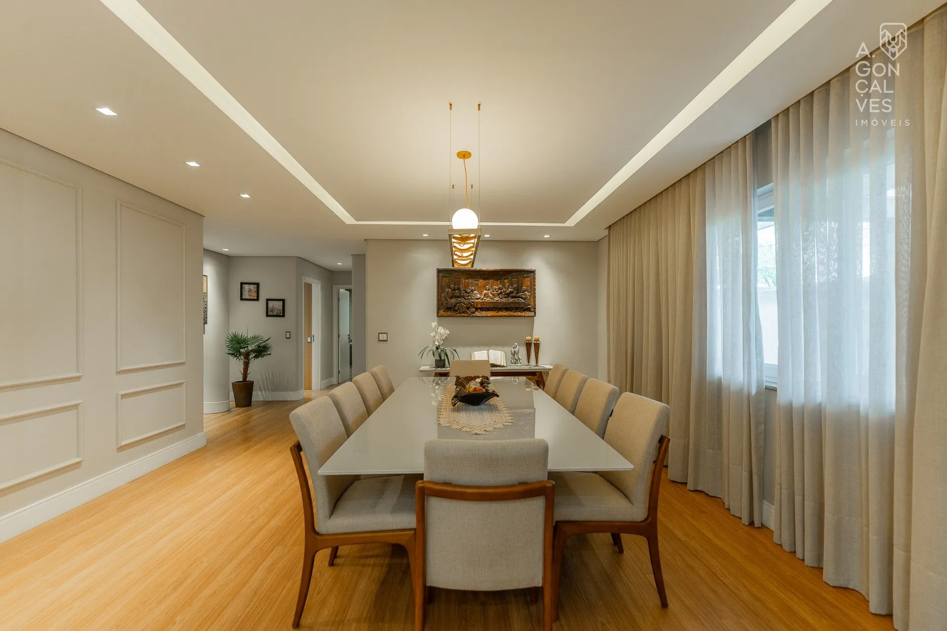 House with 3 bedrooms and an open-plan kitchen — photo 6