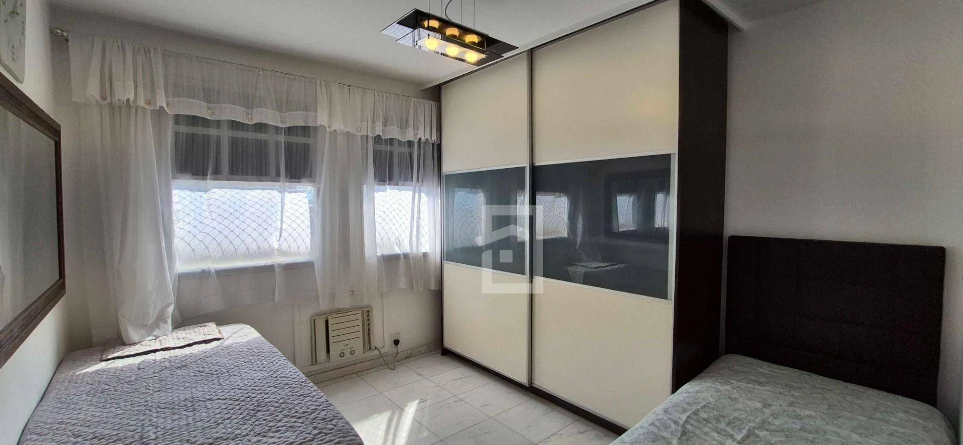 2-bedroom apartment with balcony and 105 m² — photo 23