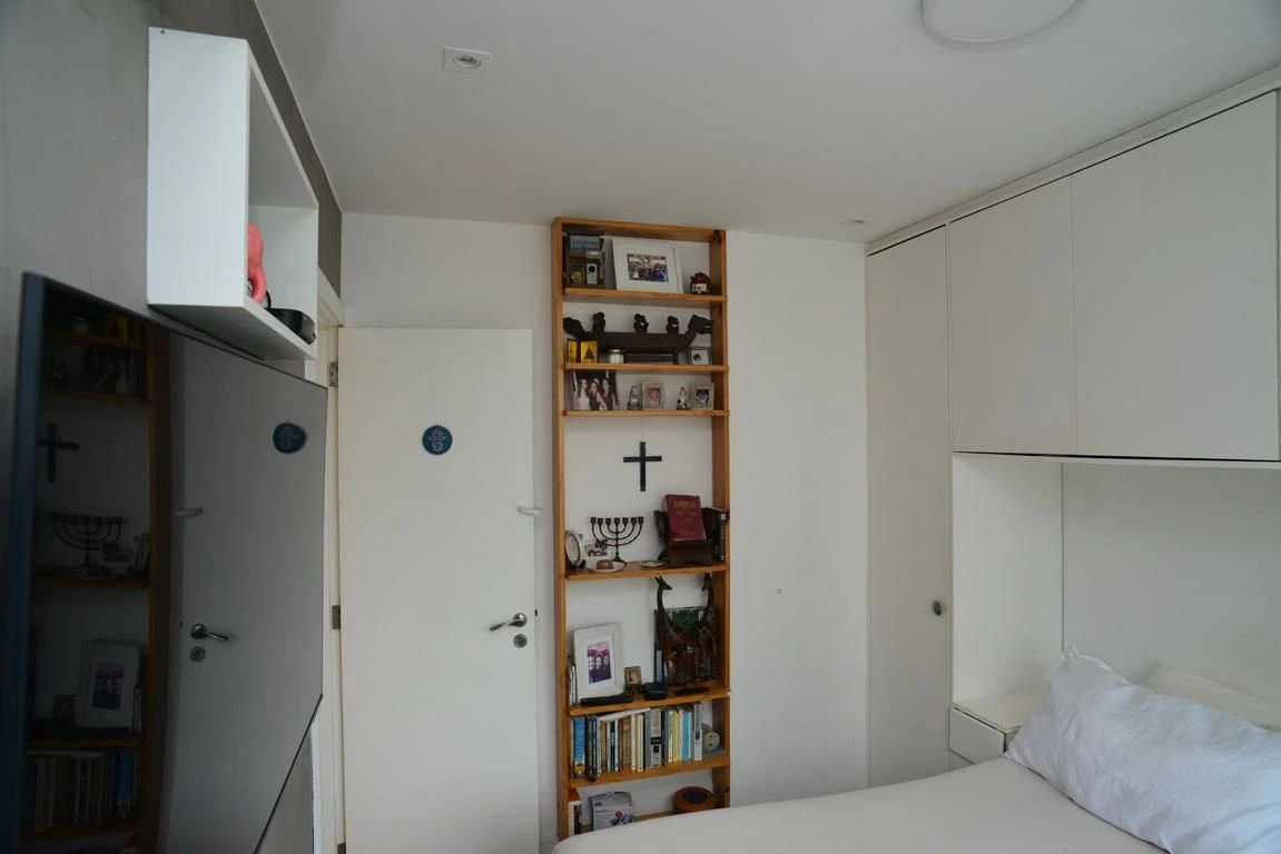 Apartamento amueblado de 2 habitaciones con balcón — photo 20