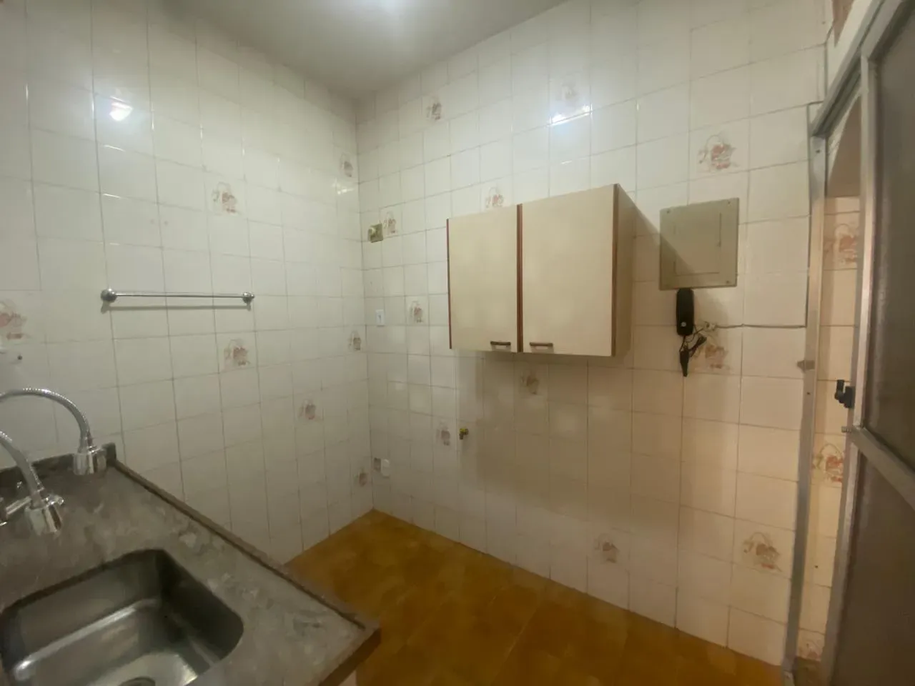 Unfurnished apartment with laundry area and 2 bedrooms — photo 19