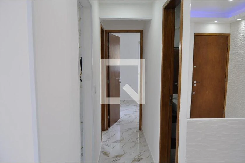 2-bedroom apartment in a building with a gym — photo 31