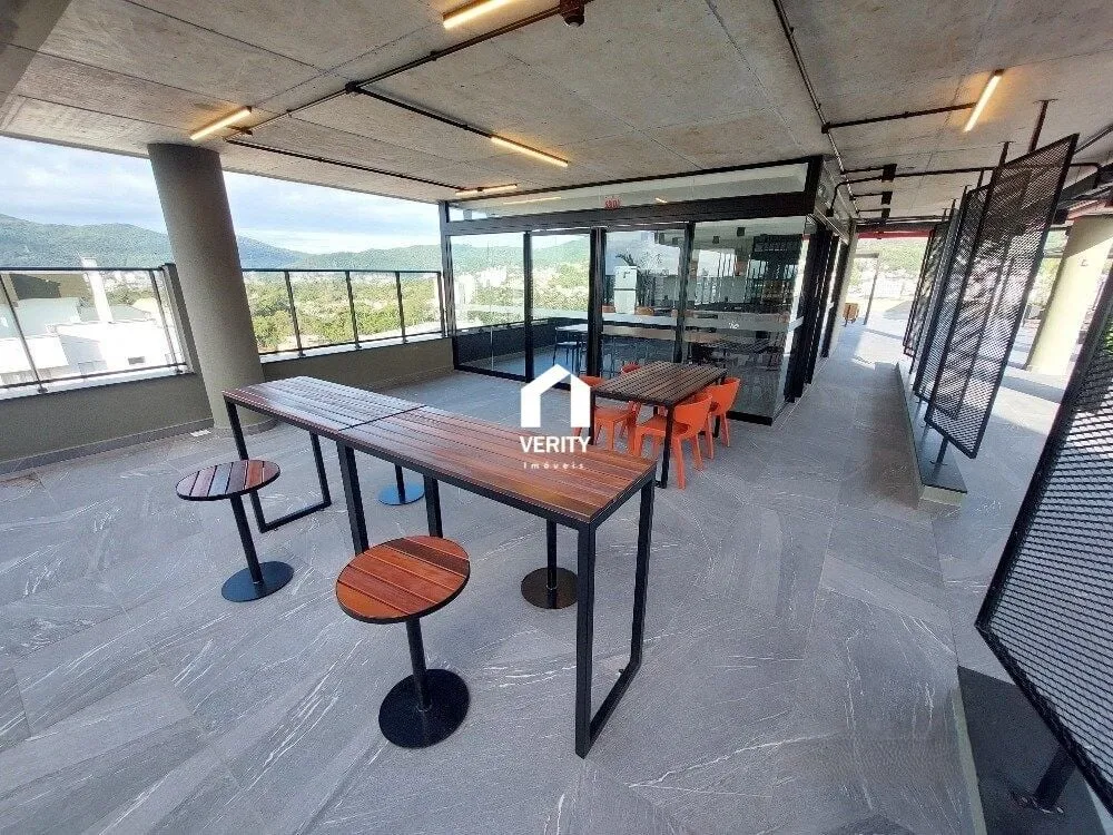 Furnished studio, 36 m², with a home office — photo 21