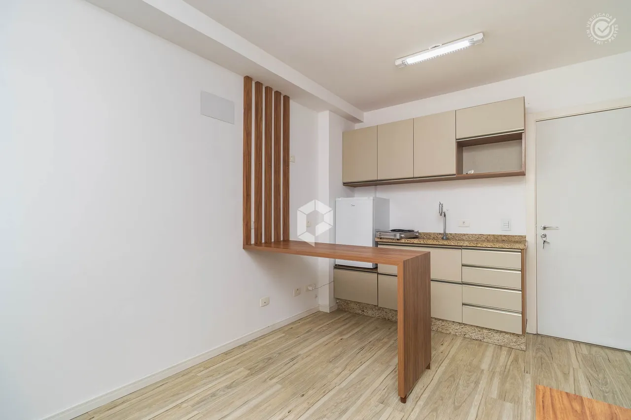 1-bedroom apartment with open-plan kitchen, 39 m² — photo 9