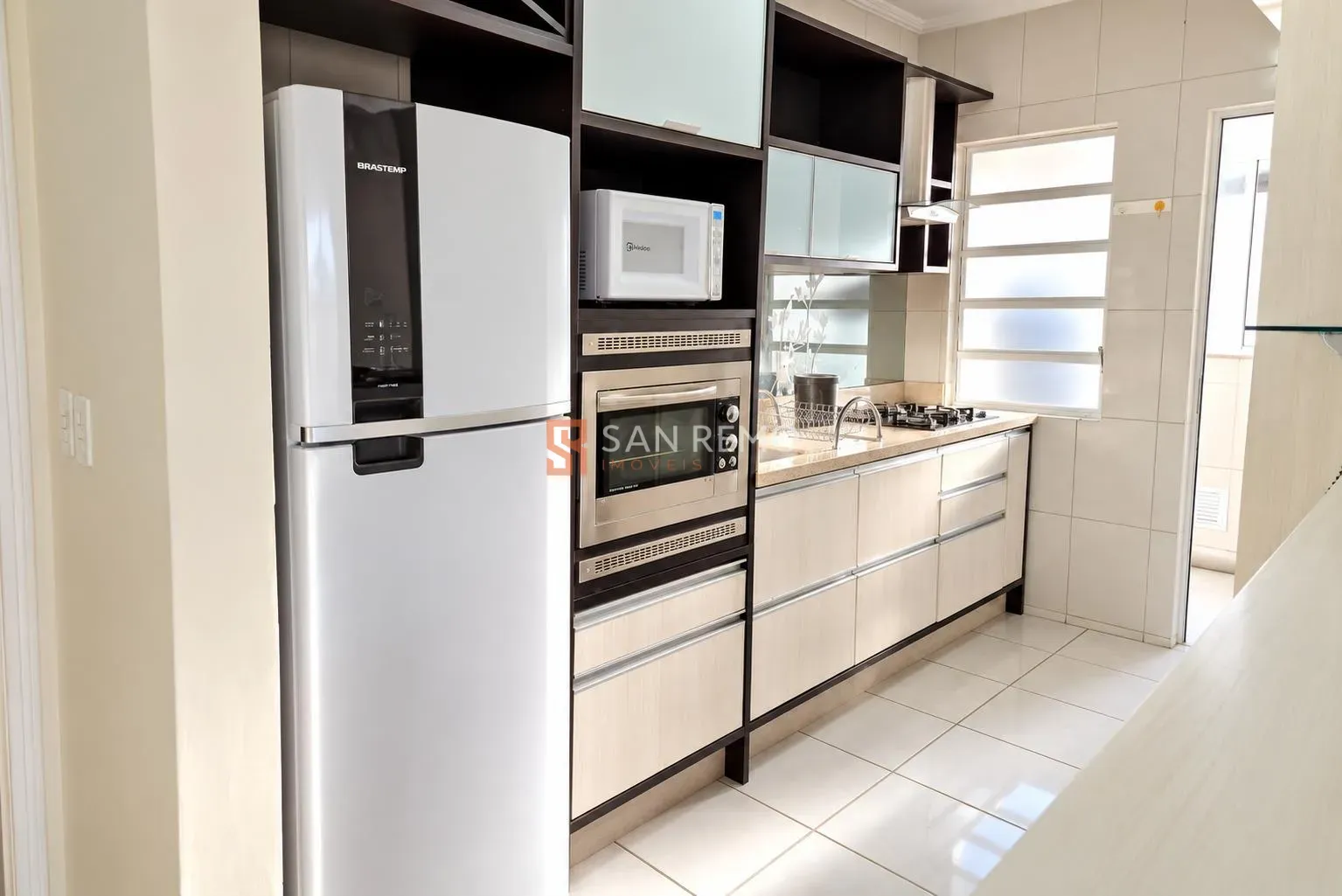 Mountain view in a 2-bedroom apartment, 65 m² — photo 6