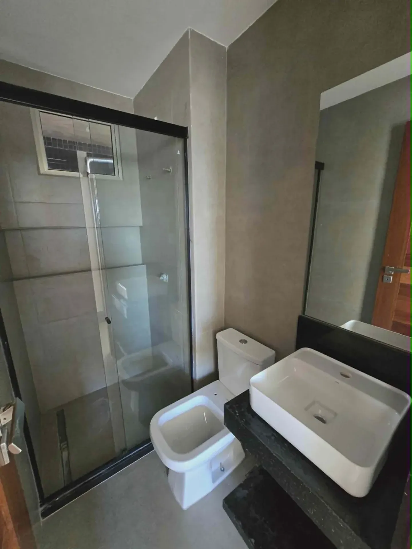 55 m² apartment with 2 bedrooms and a closed kitchen — photo 12